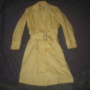 womens yellow trench coat.lined. TOGETHER".size small